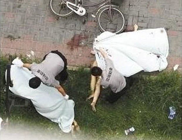 Bersetubuh di Jendela Apartemen, Kaca Pecah, Jatuh ... Tewas